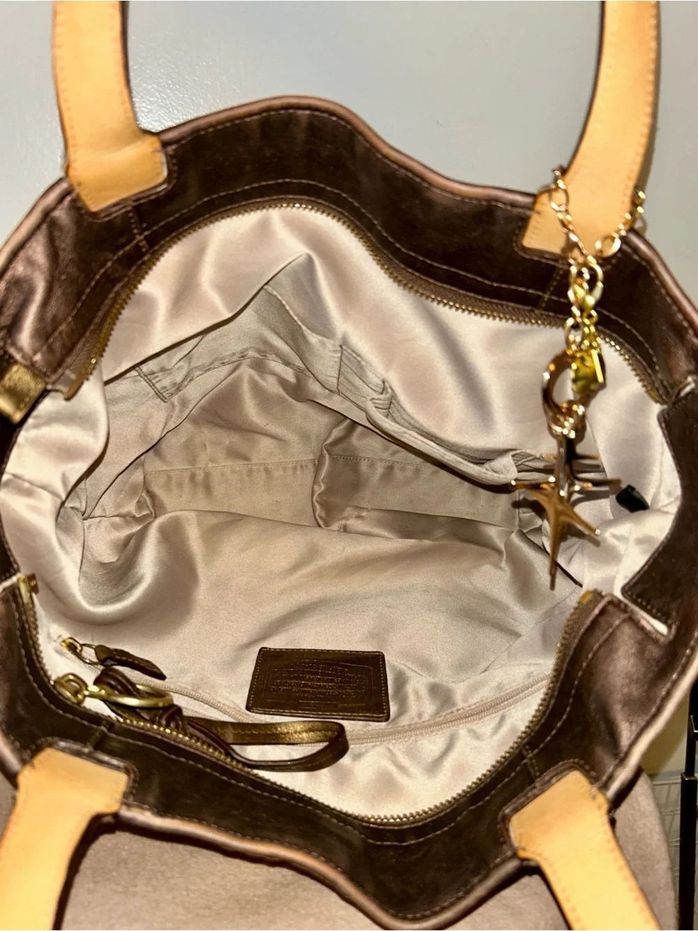 Coach Audrey Op Art Swirl Leigh Slim Tote . Vintage Y2K